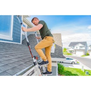 demonstrating the best ladder for homeowners